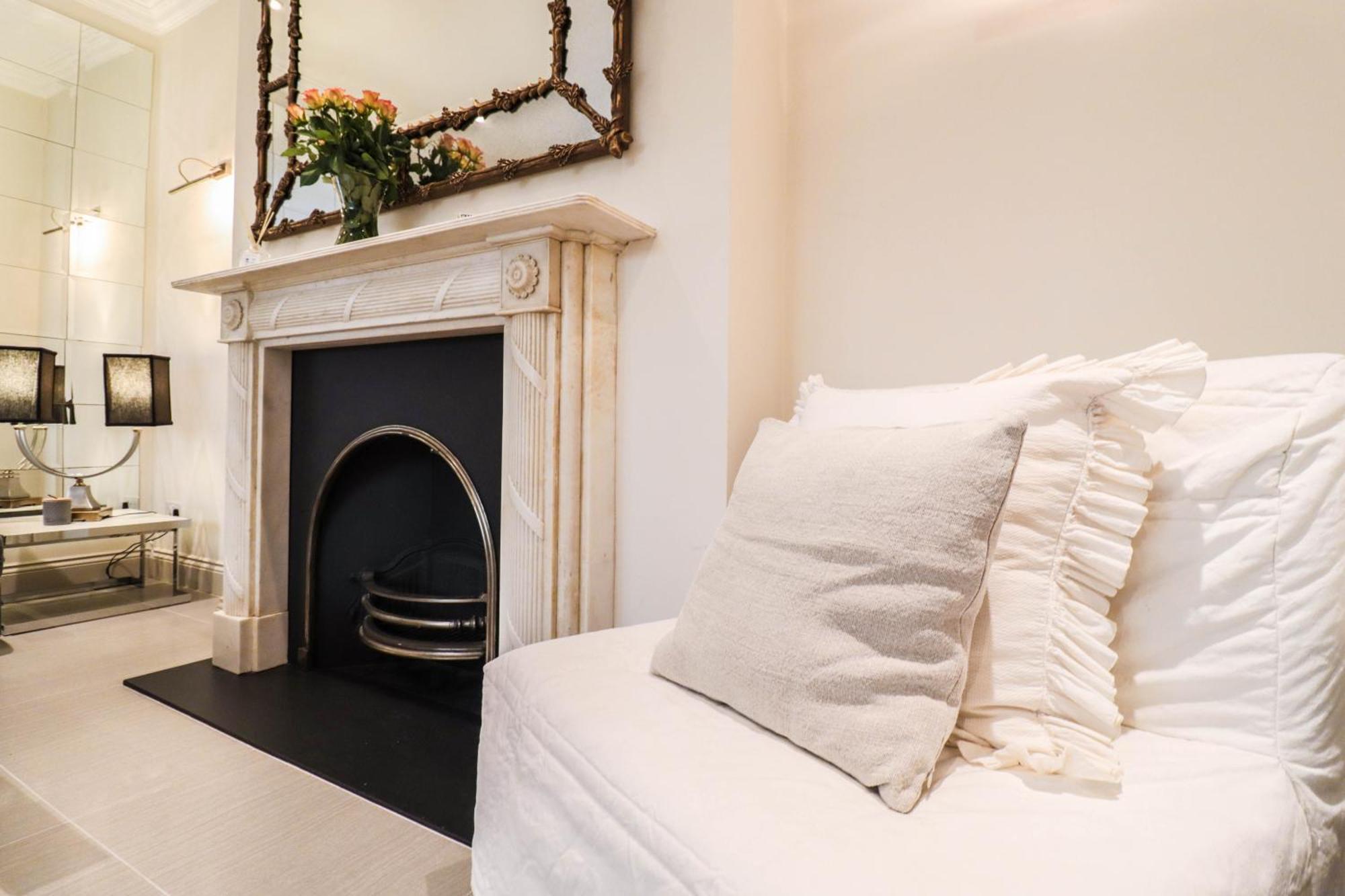 Lovely Kensington Apartment In A Prime Location Londra